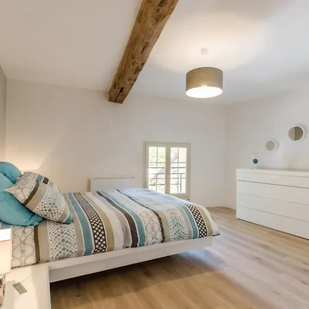 Holiday home Au Phil De Lo Dolancourt